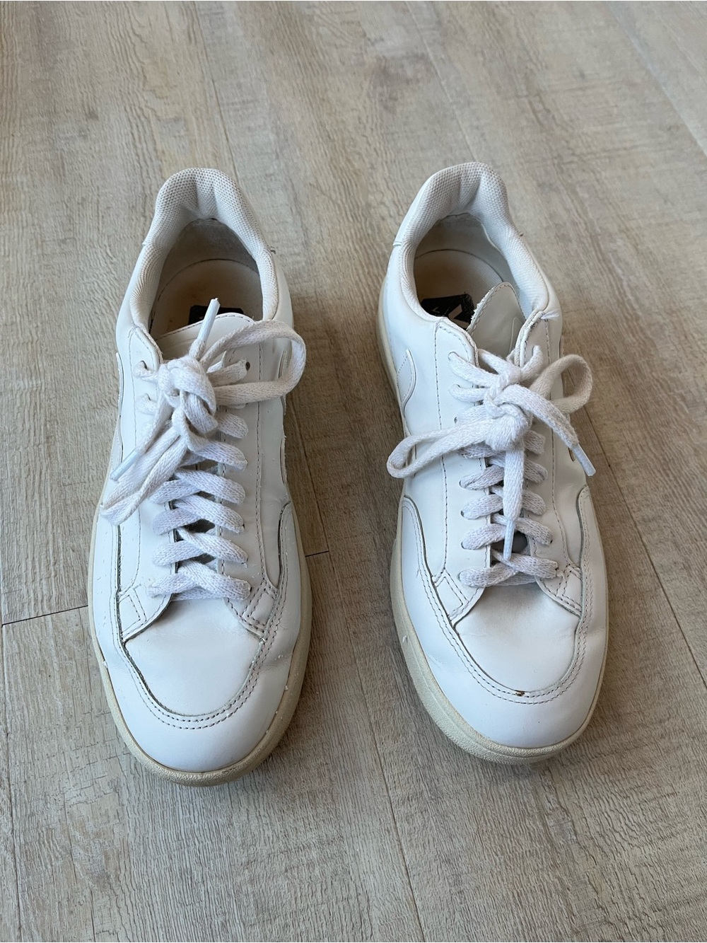 Women’s Veja Sneakers